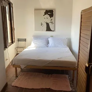 https://via-suganappa-ventuno.it-lombardy.com